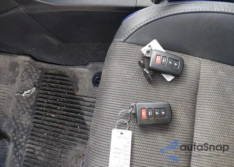 2018 Toyota Corolla Se из США, поврежденный, VIN 2T1BURHE2JC986365